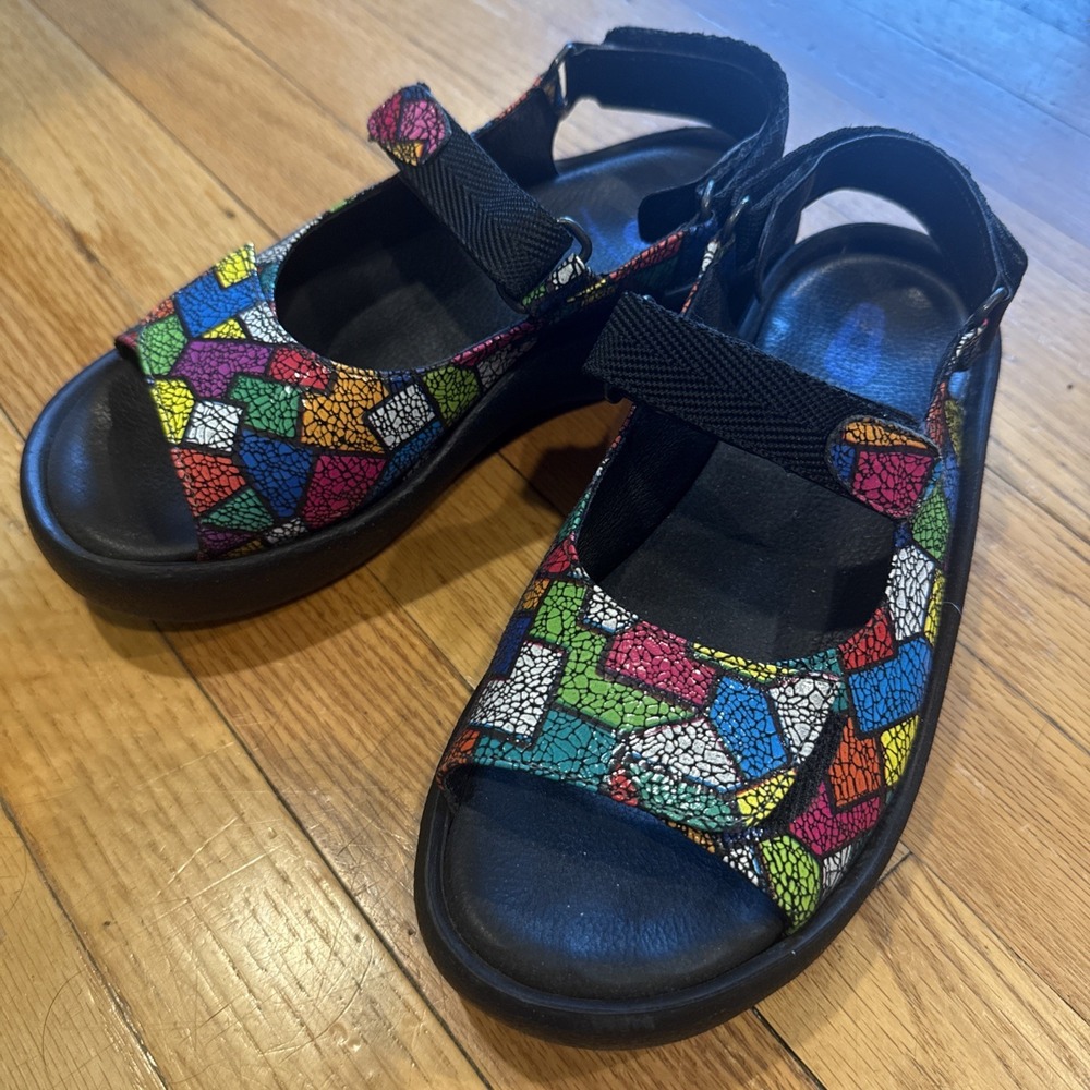 Wolky women Jewel sandals Sz:38 Picasso Multi mosaic pattern Wearable Art EUC